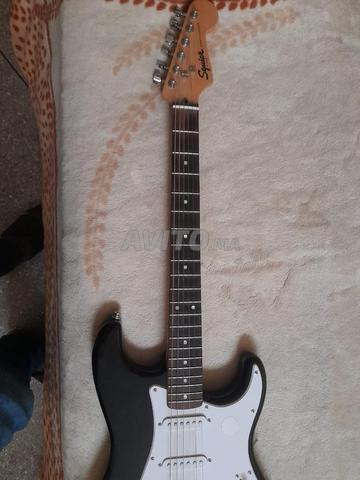 Guitare électrique Fender Squier - 2