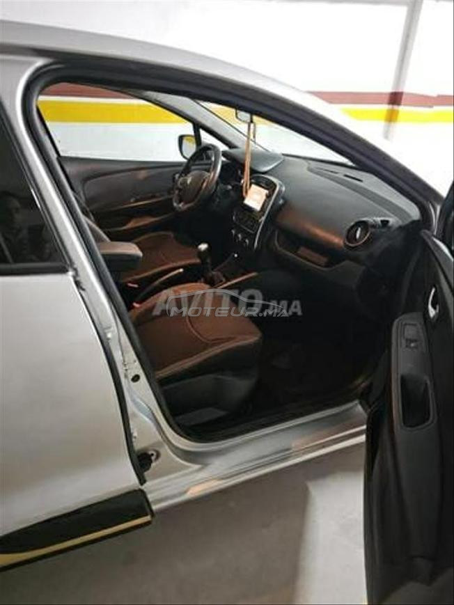 Renault Clio Diesel Manuelle 2017 à Casablanca