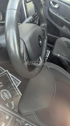 Clio 4 automatique modèle 2021 - 2
