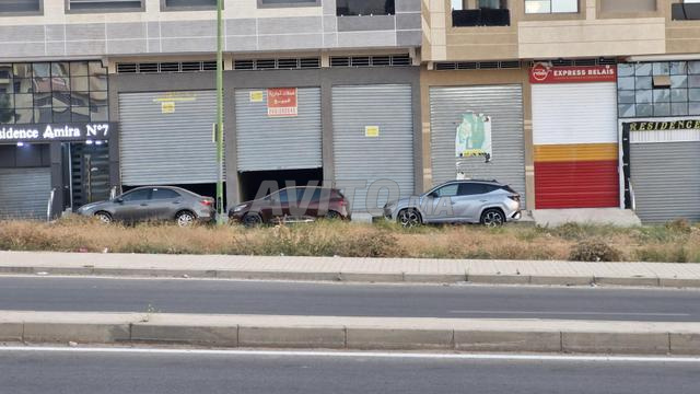 Locaux commerciaux, situation stratégique sur N6