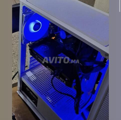 Mon PC gamer est beau, comme neuf. Prix négociable. - 2