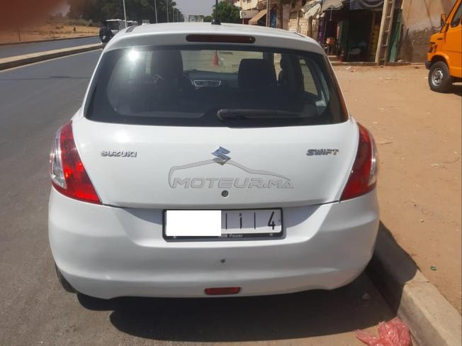 Suzuki Swift Essence Manuelle 2015 à Salé
