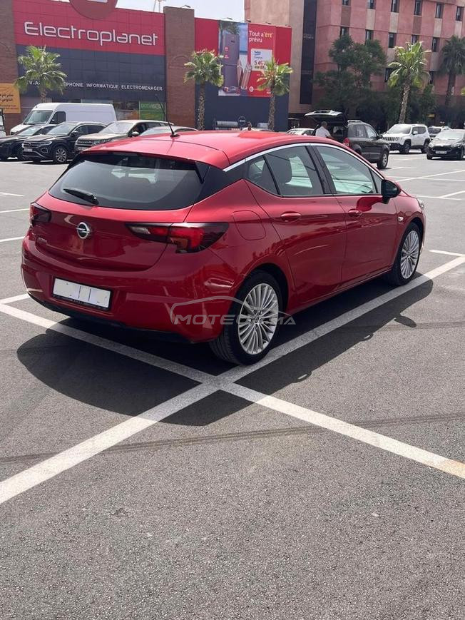 Opel Astra Diesel Automatique 2021 à Marrakech