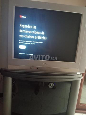 تلفزيون LG 32 بوصة وخزانة - 2