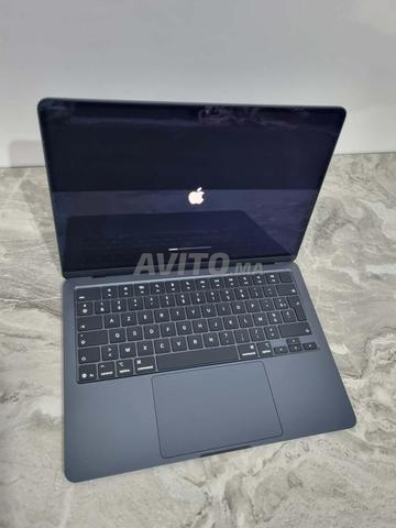 ماك بوك اير M4 موديل 2025 A3240 محظور