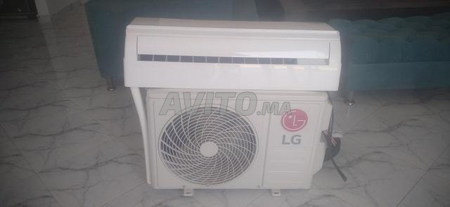 مكيف LG (حار/بارد)