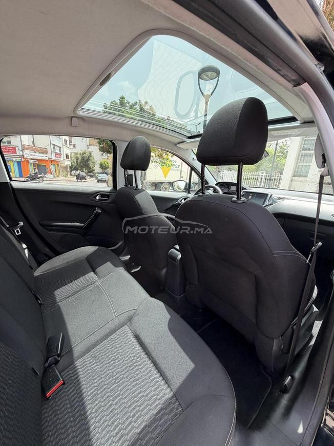 Peugeot 208 2020 with edition 1ere main