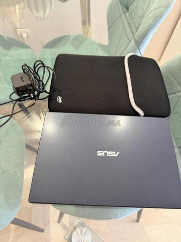 حاسوب محمول Asus E210M