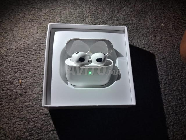 Airpods d'occasion - 2