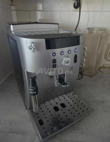 Delonghi magnifica smart comme neuf