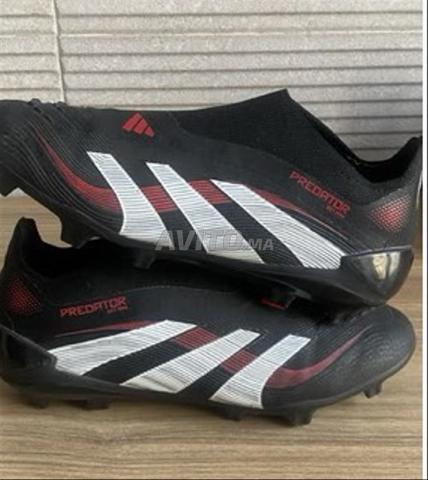 Une Adidas Predator comme neuve taille 39-40