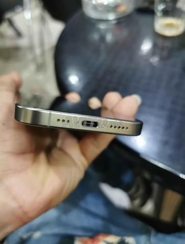 Iphone 15 pro - 2
