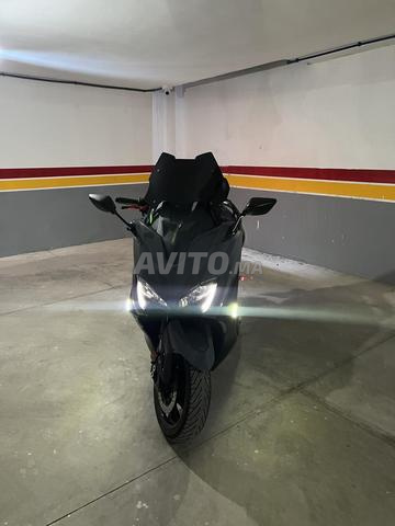 Tmax 560 Techmax - 2