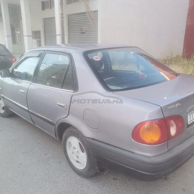 Toyota Corolla Essence Manuelle 2000 à Rabat