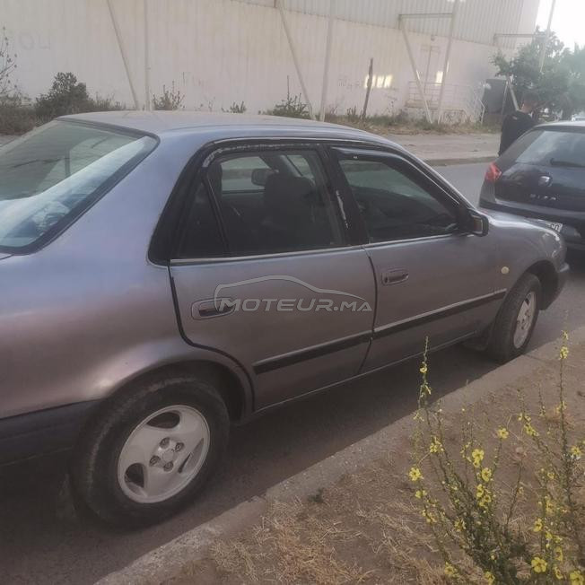 Toyota Corolla Essence Manuelle 2000 à Rabat