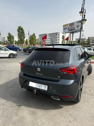 Seat Ibiza Essence Automatique 2024 à Tanger - 2