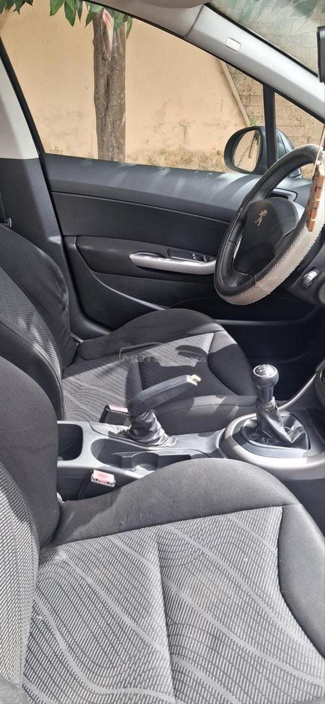 Peugeot 308 Diesel Manuelle 2011 à Salé