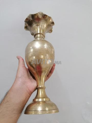 مزهرية نحاسية جميلة جداً