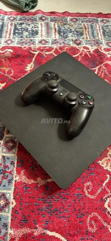 PS 4 Slim en ligne