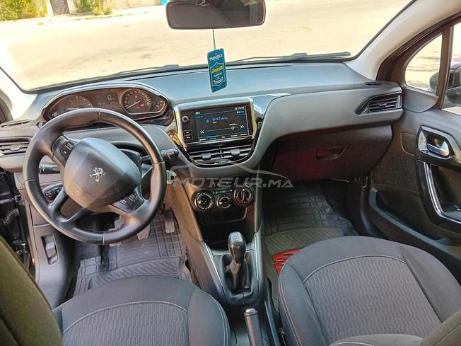 peujot 208