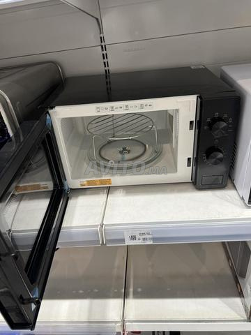 ميكروويف Whirlpool جديد سعة 20 لتر - 2