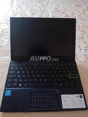 حاسوب محمول Asus 11.6 بوصة