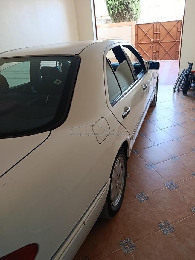 MERCEDES E290 TD MAGNIFIQUE 
