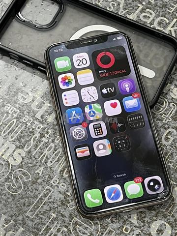 iPhone 11 Pro - 2