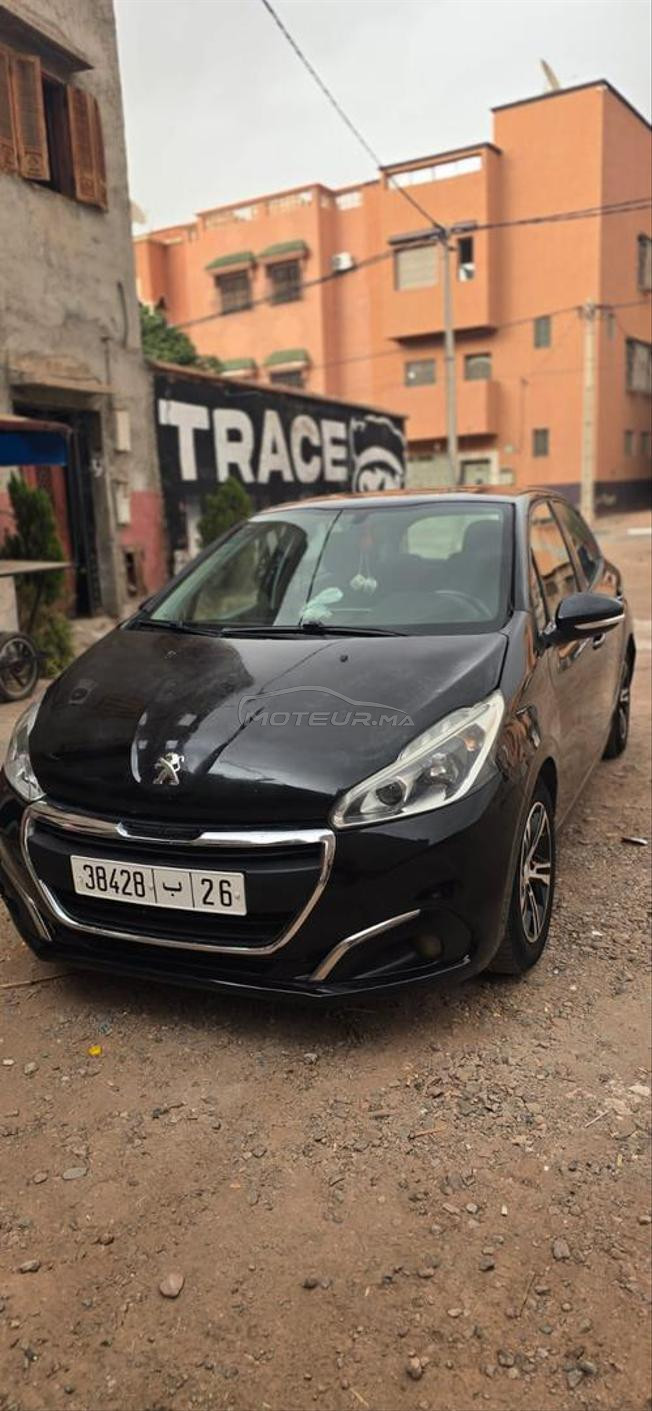 Peugeot 208 Diesel Manuelle 2016 à Marrakech