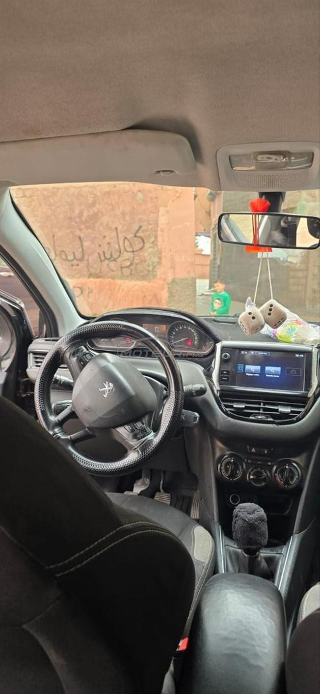 Peugeot 208 Diesel Manuelle 2016 à Marrakech