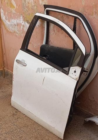 Deux portes côté droit Toyota Yaris 2006-2011