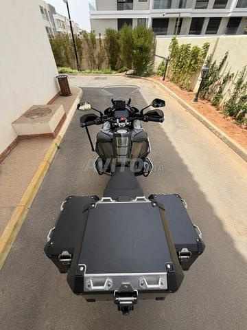 BMW Gs 1250 تريبل بلاك