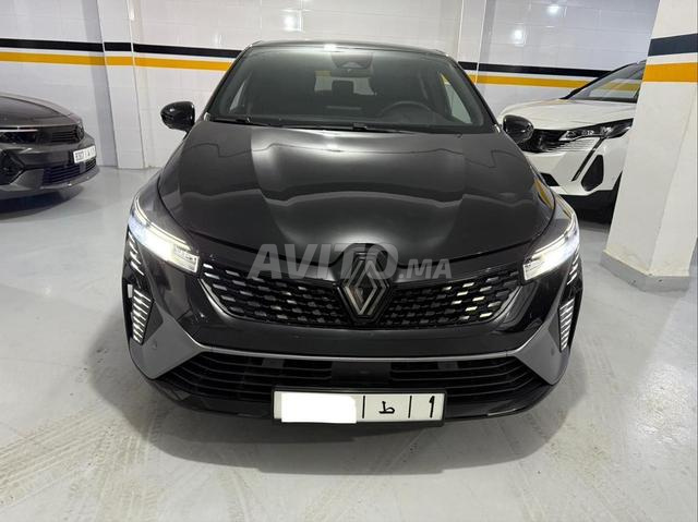 Renault Clio Diesel Manuelle 2025 à Rabat - 2