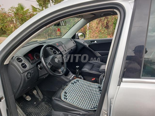 Volkswagen Tiguan - 2