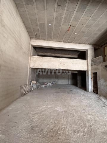 محل تجاري للبيع والإيجار - 2