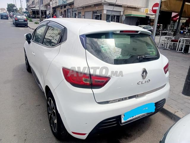 Clio à vendre - 2