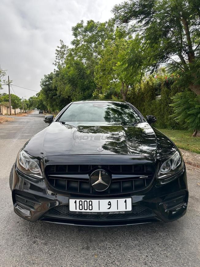     Mercedes-Benz E220d Coupé Full Options