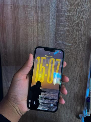 iPhone 13 Normal 128Go et 85% état batterie - 2