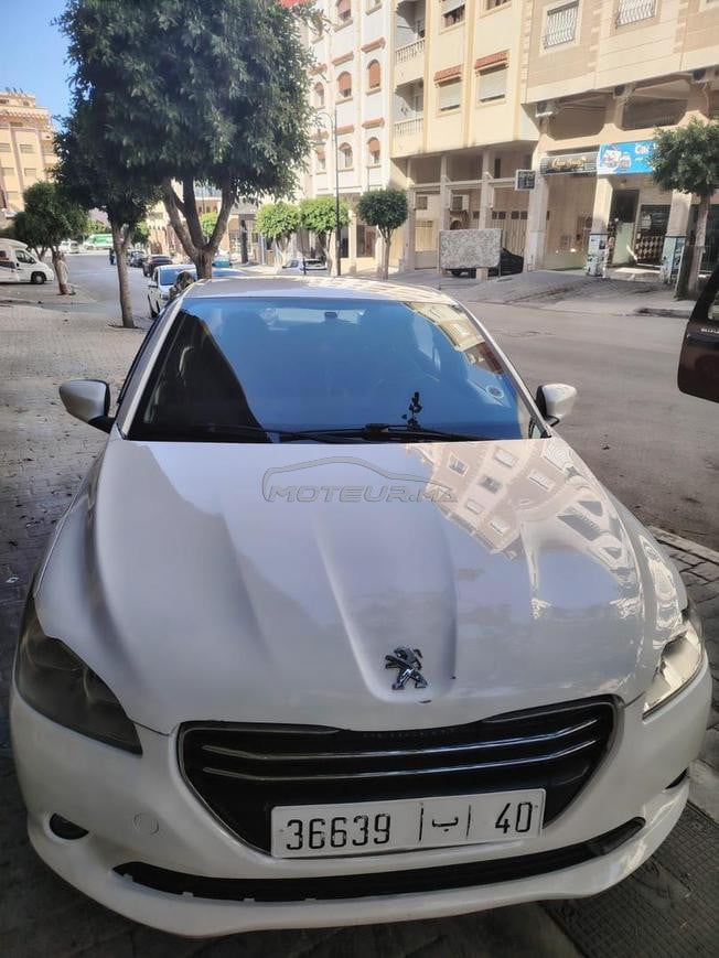 Peugeot 301 Diesel Manuelle 2016 à Tanger