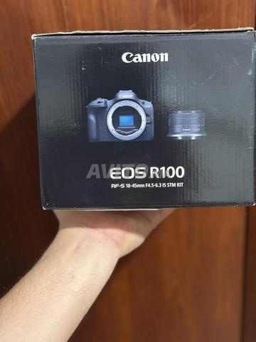 CANON EOS R100