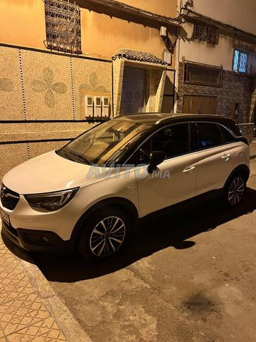Opel Crossland X - 2