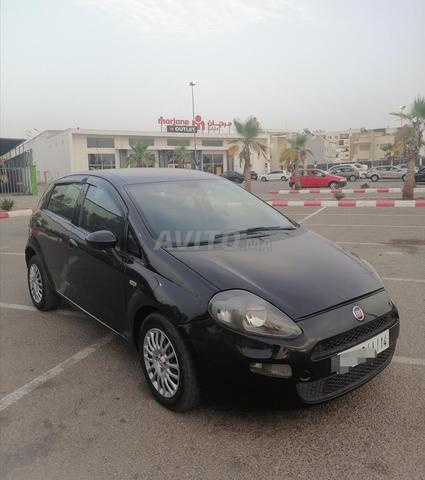 Fiat punto modèle 2016 diesel 5 cv