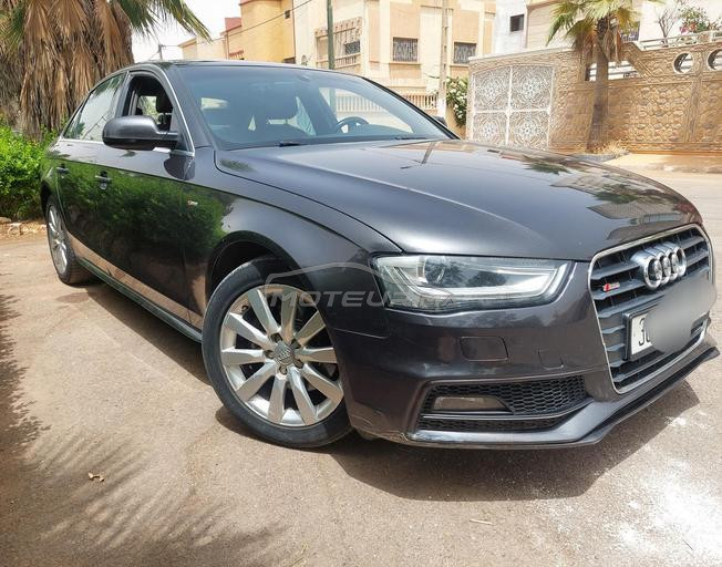 Audi A4 Diesel 2L Automatique 2016 à oued zem
