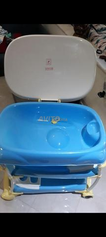 Baignoire bébé avec table à langer - 2