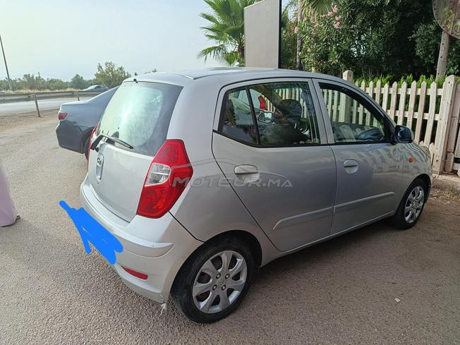 سيارة من نوع i10  للبيع