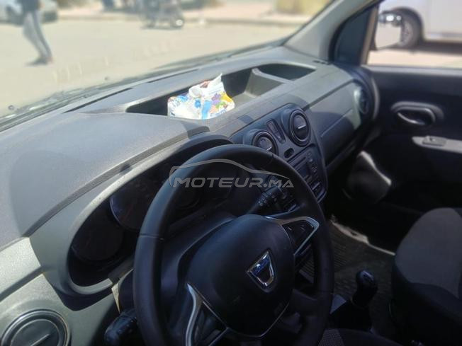 سيارة للبيع dacia dokker