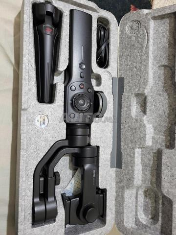 Zhiyun Smooth 4