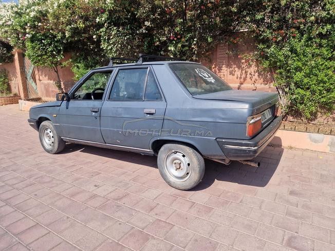 Renault R9 Essence Manuelle 1984 à Marrakech