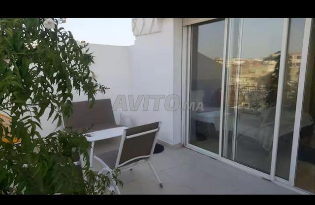 Appartement à louer 65 m² à Casablanca - 2
