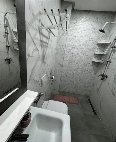 شقة ممتازة للإيجار في سكن مطل على البحر - 2